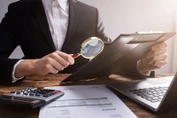 Kozmetičarku prevarila mušterija, lažni sanitarni inspektor