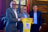 Goranu Vesiću žuta majica trke “Beograd - Banjaluka”:  Start sa Trga Republike