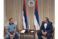 Dodik i Ćosić: SNSD gradi i razvija Srpsku, sigurni u ubjedljivu pobjedu