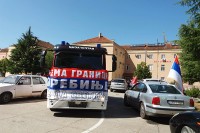 Više stotina vozila krenulo u auto-litiju iz Trebinja ka Klobuku