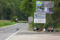 Migranti kratko blokirali saobraćaj u blizini entitetske granice