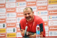Albanski mediji: Stanković u Tirani dočekan kao najveće fudbalske zvijezde