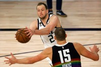 Jokić i Marej ostavili Denver u plej-ofu