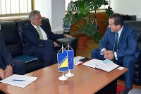 Cikotić i Satler razgovarali o migrantskoj krizi