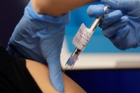FBiH nabavlja 800.000 vakcina protiv virusa korona