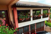 Соколац: Најљепше двориште Стефана Јоловића, а балкон Славице Бијељанин