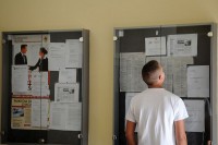 Сваки трећи на бироу без дана радног стажа