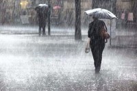 Данас киша у већини крајева, највиша температура ваздуха од 24 до 30