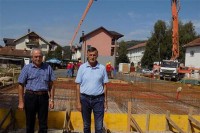 Братунац: Изливена прва плоча за зграду општине