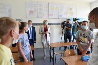 Цвијановићева ученицима пожељела срећан почетак школске године