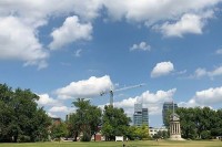 Данас промјенљиво облачно, уз сунчане периоде