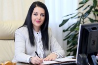 Давидовићева уручује награде побједницима бициклистичке трке