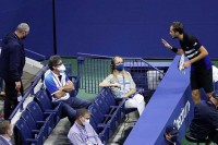 Medvedev bjesnio na terenu: US Open šala, mislim da sam ubio nekoga