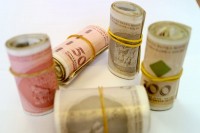 Stranke za kazne dužne 200.000 maraka