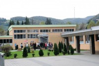 Короном заражени ученик и учитељица основне школе у Бањалуци