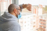 Мјеру кућне изолације прекршила особа из Дервенте