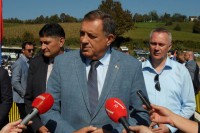 Додик: Ускоро званични разговори о проблему Трговске горе