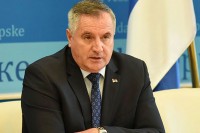 Plasirana namjerna laž s ciljem diskreditacije premijera Viškovića