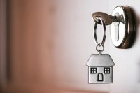 Расписан конкурс за субвенцију каматне стопе на стамбени кредит за младе и младе брачне парове