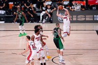 Finale Istočne konferencije NBA: Poraz Majamija, Boston produžio seriju