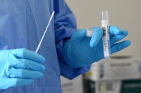 Preminule četiri osobe, još 30 zaraženo virusom korona