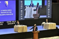 Poslanici Parlamenta FBiH prekinuli sjednicu jer ne žele da se više sastaju onlajn