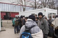 Specijalci prebacuju migrante iz Bire u kamp Lipa