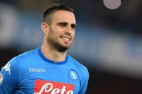 Italijanski mediji: Vest Hem ponudio Napoliju 25 miliona evra za Maksimovića
