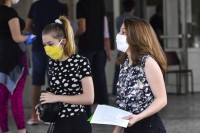 Поступак у случају појаве вируса корона у школама: У карантин иду најближи контакти