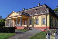 Lenka Dunđerski i Laza Kostić - vječni čuvari dvorca Dunđerski
