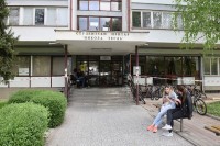 Два студента у соби немогућа мисија