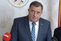 Dodik razgovarao sa mitropolitom Amfilohijem