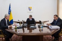 Додик, Џаферовић и Комшић сутра у Бриселу