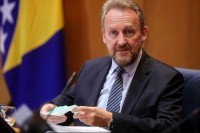 Izetbegović iznenađen zbog odnosa kluba Hrvata