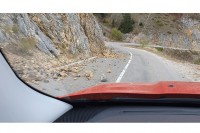 Стање на путевима: Повећана опасност од одрона камења и земље