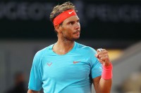 Nadal lako do finala Rolan Garosa