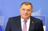 Dodik: Kandidatski status bio bi dobar za Republiku Srpsku