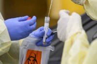 Virus korona na staklu, novčanicama i čeliku živi i do 28 dana