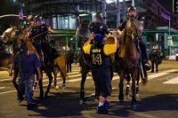 Uhapšeno 76 osoba tokom proslave titule "Lejkersa"
