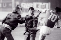 Boban o Maksimiru 1990: Nakon sukoba sa policajcem ušao sam u svlačionicu Zvezde