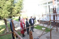 За нову фасаду Средњошколског центра у Угљевику извојено 60.000 КМ
