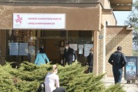 Стевандић: УКЦ подијељен, одвојени ковид пацијенти