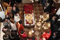 Danas zaupokojena liturgija mitropolitu Amfilohiju