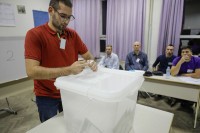 Kandidati odustaju od članstva u  biračkim odborima