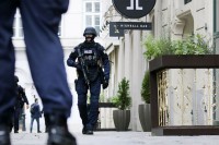 Građani Austrije poštuju policijski čas i lokdaun
