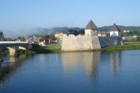 У Костајници организовали порибљавање ријеке Уне са 70 килограма шарана