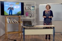 Ministarstvo prosvjete odlučilo: Profesorima naknada od 15 KM po snimljenom času