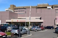 UKC: Laž da nema testova na virus korona, danas testiranje 274 pacijenta