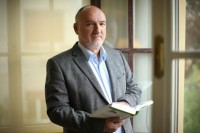 Zoran Milivojević, psihoterapeut, o izazovima sa kojima se u vremenu pandemije susreće običan čovjek: Protesti su postali vrsta  emotivnog pražnjenja