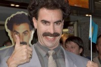 ''Jedan je pao, ostao je još jedan'': Borat na Tviteru najavio novu ''metu''